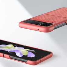 Заредете изображение във визуализатора на галерията – Dux Ducis Venice case for Samsung Galaxy Z Flip 4 leather case red
