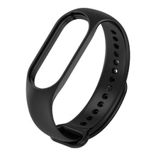 Заредете изображение във визуализатора на галерията – Replacement Silicone Wristband for Xiaomi Smart Band 7 Strap Bracelet Bangle Black - TopMag

