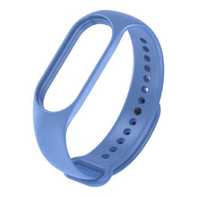 Заредете изображение във визуализатора на галерията – Replacement silicone band for Xiaomi Smart Band 7 strap bracelet bracelet blue - TopMag
