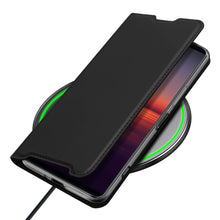 Заредете изображение във визуализатора на галерията – Dux Ducis Skin Pro holster cover flip cover for Sony Xperia 1 IV black - TopMag

