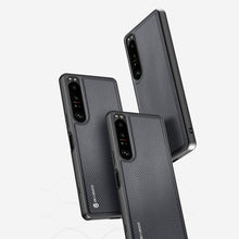 Заредете изображение във визуализатора на галерията – Dux Ducis Fino pouch cover nylon material Sony Xperia 1 IV black - TopMag
