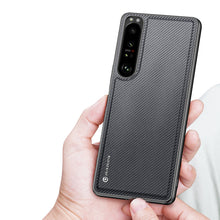 Заредете изображение във визуализатора на галерията – Dux Ducis Fino pouch cover nylon material Sony Xperia 1 IV black - TopMag
