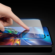 Заредете изображение във визуализатора на галерията – Dux Ducis 10D Tempered Glass 9H full screen tempered glass with frame Motorola Moto E32 black (case friendly) - TopMag

