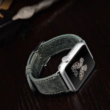 Заредете изображение във визуализатора на галерията – iCarer Leather Vintage Band Genuine Leather Strap for Watch 7 7/6 / 5/4/3/2 / SE (41/40 / 38mm) Green (RIW103-GN （38）) - TopMag
