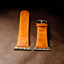 Заредете изображение във визуализатора на галерията – iCarer Leather Vintage Wristband Genuine Leather Watch Band Watch 7 7/6 / 5/4/3/2 / SE (41/40 / 38mm) Orange (RIW103-OG （38）) - TopMag
