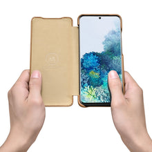 Заредете изображение във визуализатора на галерията – iCarer Curved Edge Vintage Folio Genuine Leather Flip Cover Case for Samsung Galaxy S20+ khaki (RS992007-GG) - TopMag
