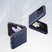 Заредете изображение във визуализатора на галерията – Dux Ducis Venice case for Samsung Galaxy Z Flip 4 leather case blue
