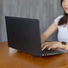 Заредете изображение във визуализатора на галерията – Nillkin Bolster laptop stand, stick-on base black (2 pieces)

