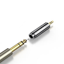 Заредете изображение във визуализатора на галерията – Ugreen adapter 3.5mm audio adapter (male) to 6.35mm mini jack (female) gray (AV168) - TopMag
