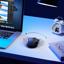 Заредете изображение във визуализатора на галерията – Ugreen USB optical wireless mouse 2.4GHz 4000 DPI black (MU006) - TopMag
