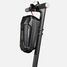 Заредете изображение във визуализатора на галерията – WILDMAN Scooter bag ES8X Max waterproof 4L

