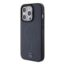 Заредете изображение във визуализатора на галерията – Original Case MERCEDES hardcase Smooth Leather MagSafe MEHMP15L23RCMV for Iphone 15 Pro Navy
