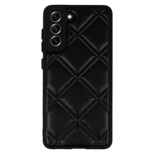Заредете изображение във визуализатора на галерията – Leather 3D Case for Samsung Galaxy S21 FE design 3 black
