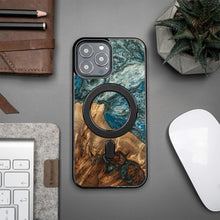 Заредете изображение във визуализатора на галерията – Wood and Resin Case for iPhone 13 Pro Max MagSafe Bewood Unique Planet Earth - Blue Green
