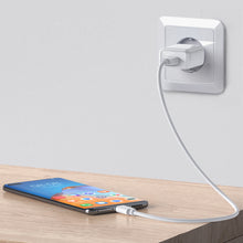 Заредете изображение във визуализатора на галерията – Joyroom USB wall charger 2,1 A white (L-1A101)
