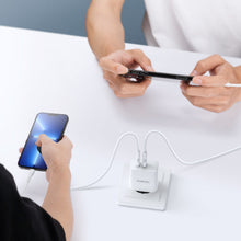 Заредете изображение във визуализатора на галерията – Dux Ducis Duzzona wall charger T4 - 2xType C - PD 35W white
