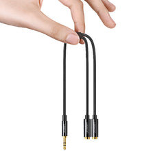Заредете изображение във визуализатора на галерията – Ugreen cable cable headphone splitter mini jack 3.5 mm - 2 x mini jack 3.5 mm (2 x stereo output) 20cm white (AV134)
