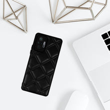 Заредете изображение във визуализатора на галерията – Leather 3D Case for Xiaomi Redmi Note 10 Pro/Note 10 Pro Max design 3 black

