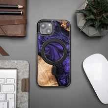 Заредете изображение във визуализатора на галерията – Wood and Resin Case for iPhone 13 MagSafe Bewood Unique Violet - Purple and Black
