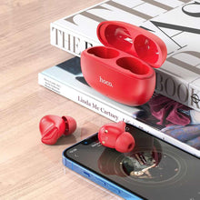 Заредете изображение във визуализатора на галерията – Hoco wireless headset stereo tws ew17 amusement white - TopMag
