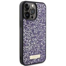 Заредете изображение във визуализатора на галерията – Original faceplate case GUESS GUHCP15XPFGSBSP for iPhone 15 Pro Max (Rhinestone Metal Logo / Light pink)
