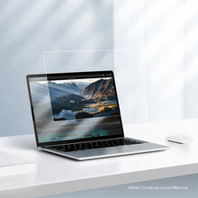 Заредете изображение във визуализатора на галерията – Nillkin Pure Series AR Film MacBook Pro 14'' screen protector for laptop monitor
