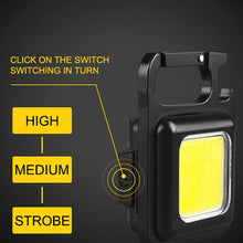 Заредете изображение във визуализатора на галерията – Mini flashlight LED keychain J031 Type C
