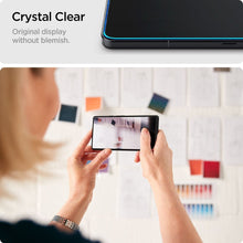 Заредете изображение във визуализатора на галерията – Tempered glass SPIGEN Glas.TR Slim 2-PACK XIAOMI 13 transparent
