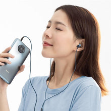 Заредете изображение във визуализатора на галерията – Baseus Encok 3.5mm Wired Earphone H19 Blue NGH19-03
