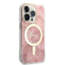 Заредете изображение във визуализатора на галерията – Original Set GUESS GUBPP14LHJEACSP for iPhone 14 Pro (Bundle Pack Magsafe: Case + Charger / IMG Jungle / Gold - Pink)
