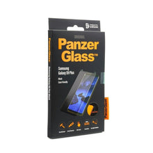 Заредете изображение във визуализатора на галерията – Стъклен протектор PanzerGlass за samsung galaxy s9 plus черен - само за 40.6 лв
