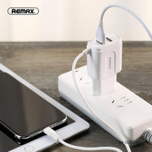 Заредете изображение във визуализатора на галерията – Зарядно Remax с 2xUSB порта + кабел Lightning rp-u22 pro 2.4a - TopMag
