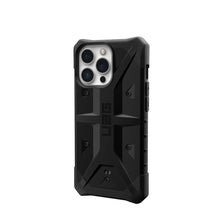 Заредете изображение във визуализатора на галерията – ( UAG ) Urban Armor Gear Pathfinder for IPHONE 13 PRO black
