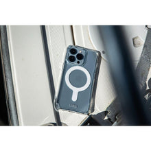 Заредете изображение във визуализатора на галерията – ( UAG ) Urban Armor Gear Plyo MagSafe for IPHONE 13 PRO MAX transparent
