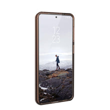 Заредете изображение във визуализатора на галерията – ( UAG ) Urban Armor Gear case Lucent for SAMSUNG S21 orange
