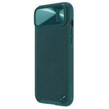 Заредете изображение във визуализатора на галерията – Nillkin CamShield Leather S Case iPhone 14 Plus cover with camera cover green
