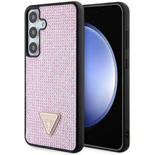 Заредете изображение във визуализатора на галерията – Guess Rhinestone Triangle case for Samsung Galaxy S24+ - pink
