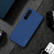 Заредете изображение във визуализатора на галерията – Nillkin Super Frosted Shield Pro Rugged Case for Samsung Galaxy S23 FE - Black
