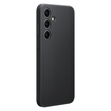 Заредете изображение във визуализатора на галерията – Samsung Vegan Leather Case GP-FPS926HCABW for Samsung Galaxy S24+ - black
