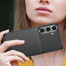 Заредете изображение във визуализатора на галерията – Thunder Case armored case for Samsung Galaxy S24+ - black
