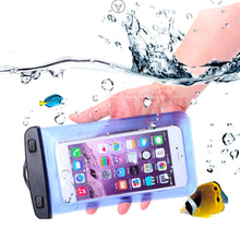 Заредете изображение във визуализатора на галерията – Waterproof case with a PVC phone band - orange
