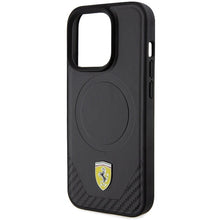 Заредете изображение във визуализатора на галерията – Original FERRARI hardcase Carbon Metal Logo Magsafe FEHMP15LPTEK for Iphone 15 Pro Black
