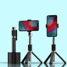 Заредете изображение във визуализатора на галерията – Selfie Stick - with detachable bluetooth remote control and tripod - P70 BLACK
