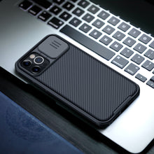 Заредете изображение във визуализатора на галерията – Nillkin CamShield Pro Magnetic Case for Iphone 12/12 Pro black
