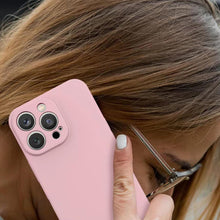 Заредете изображение във визуализатора на галерията – Silicone case for Samsung Galaxy A33 5G silicone cover pink
