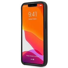 Заредете изображение във визуализатора на галерията – Guess GUHCP13LG4GLGR iPhone 13 Pro / 13 6,1" szary/grey hardcase 4G Stripe Collection
