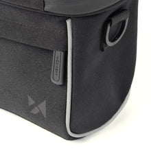 Заредете изображение във визуализатора на галерията – Wozinsky bicycle handlebar bag bike shoulder bag black (WBHBB-01)
