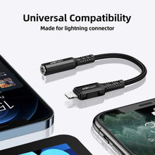 Заредете изображение във визуализатора на галерията – Acefast cable audio to iphone lightning 8-pin - jack 3,5mm (female) mfi aluminum alloy c1-05 18 cm black - TopMag
