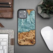 Заредете изображение във визуализатора на галерията – Wood and Resin Case for iPhone 13 Pro Max Bewood Unique Uranus - Blue and White
