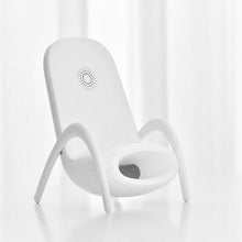 Заредете изображение във визуализатора на галерията – Wireless Induction Charger QI Universal Fast Charge - FC08 with stand 15W WHITE (min. 2A)
